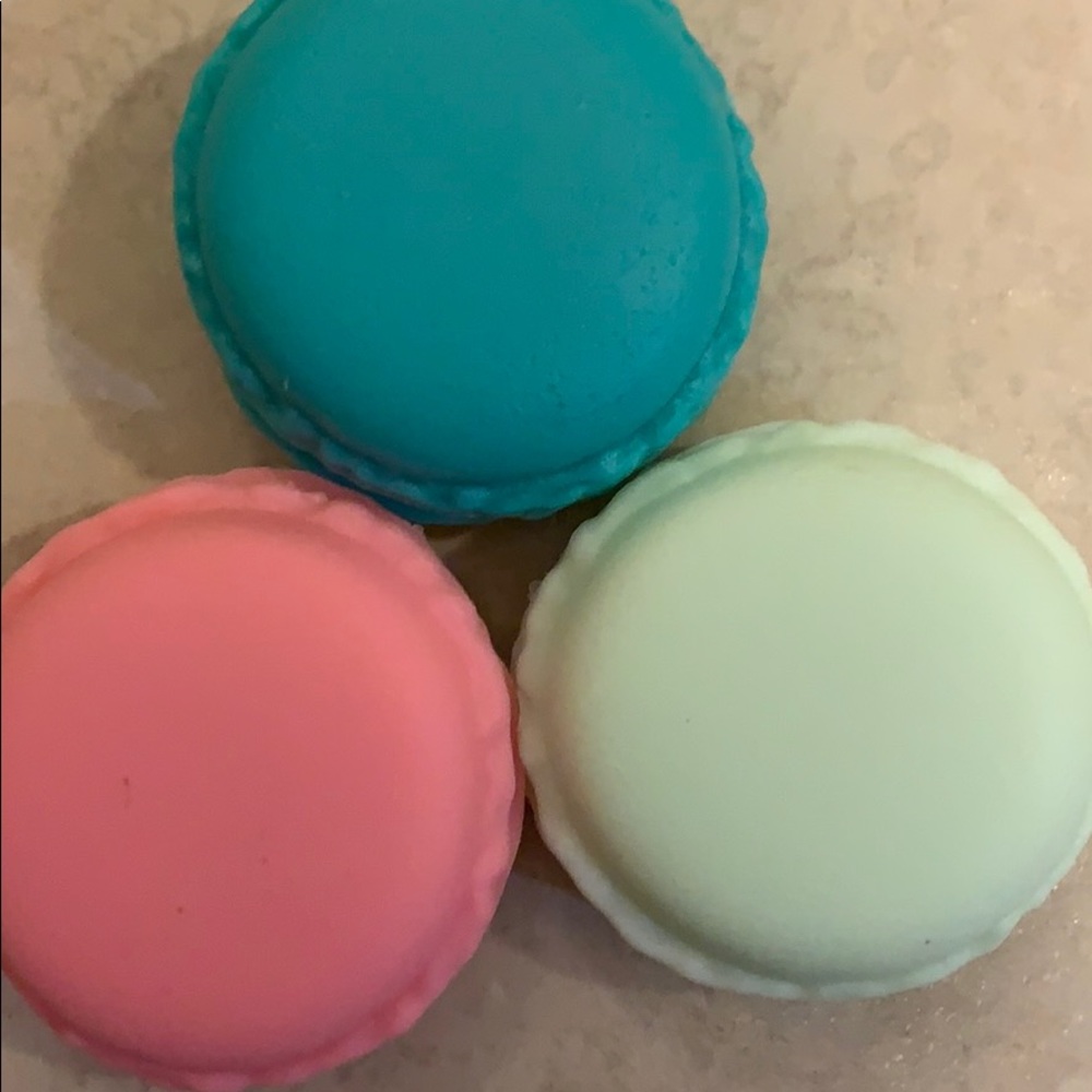 Teal/pink/mint macaron for Vannas1661